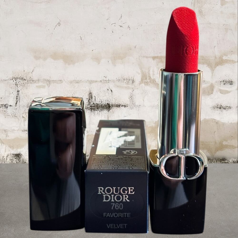 DIOR $50 Rouge Dior Refillable Lipstick in 760 Favorite Velvet Finish NIB - Picture 2 of 4